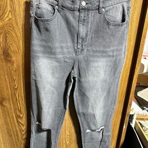 Ladies Brand New sz 13 skinny Fashion Nova jeans